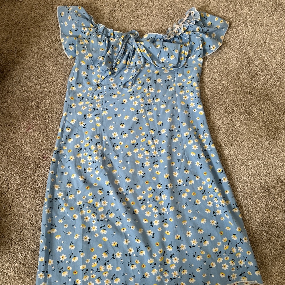 Juniors short sleeve spring dress sz M